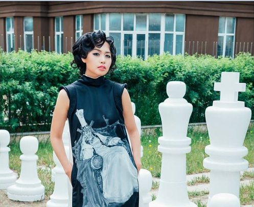 Топ модель Пүүжээгийн эргэн ирсэн шинэ төрх